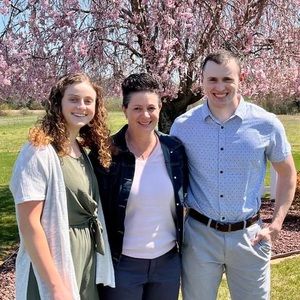 Meet your Posher, Becky